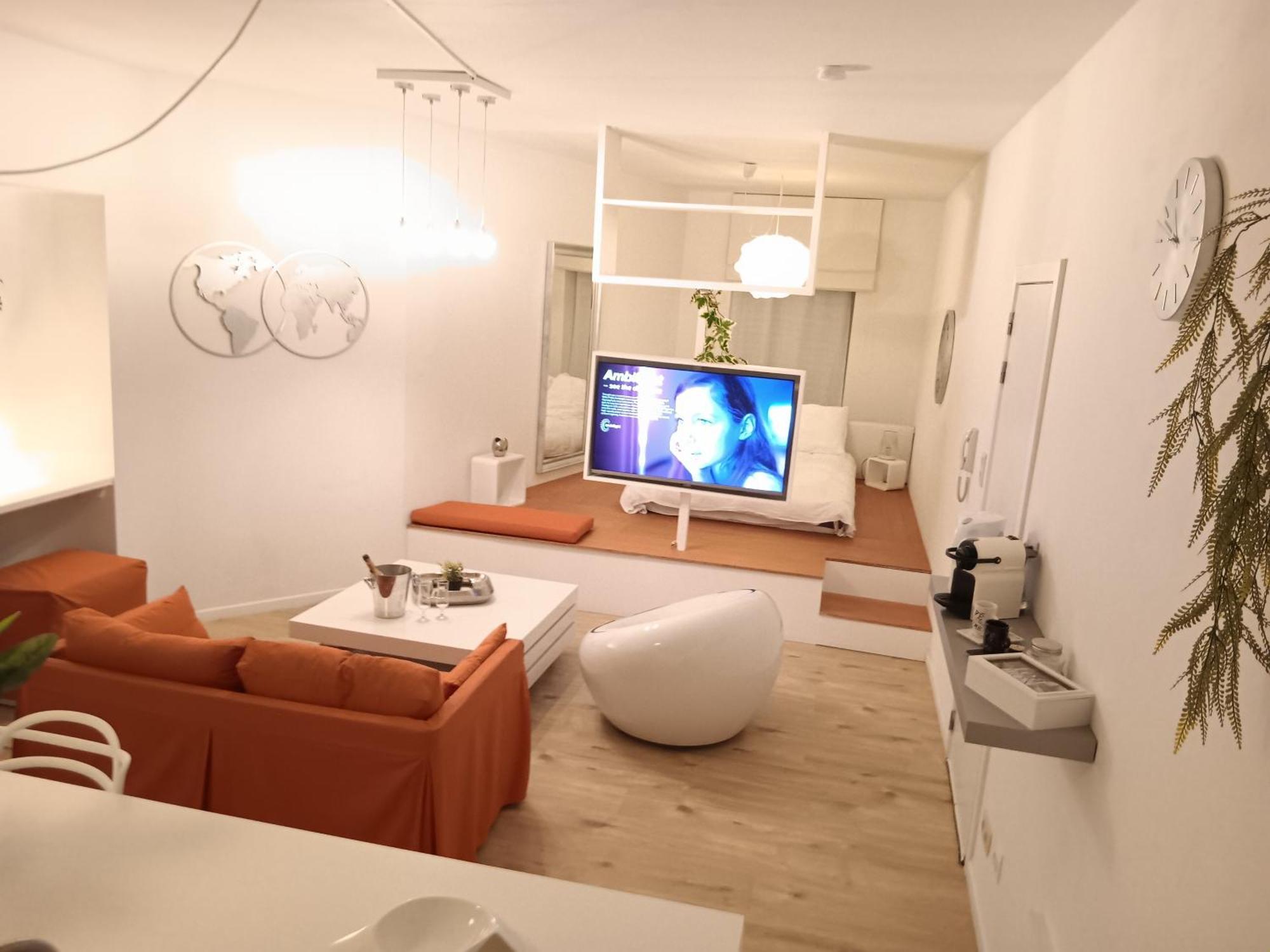 The Luxury White Suite Σαρλρουά Εξωτερικό φωτογραφία