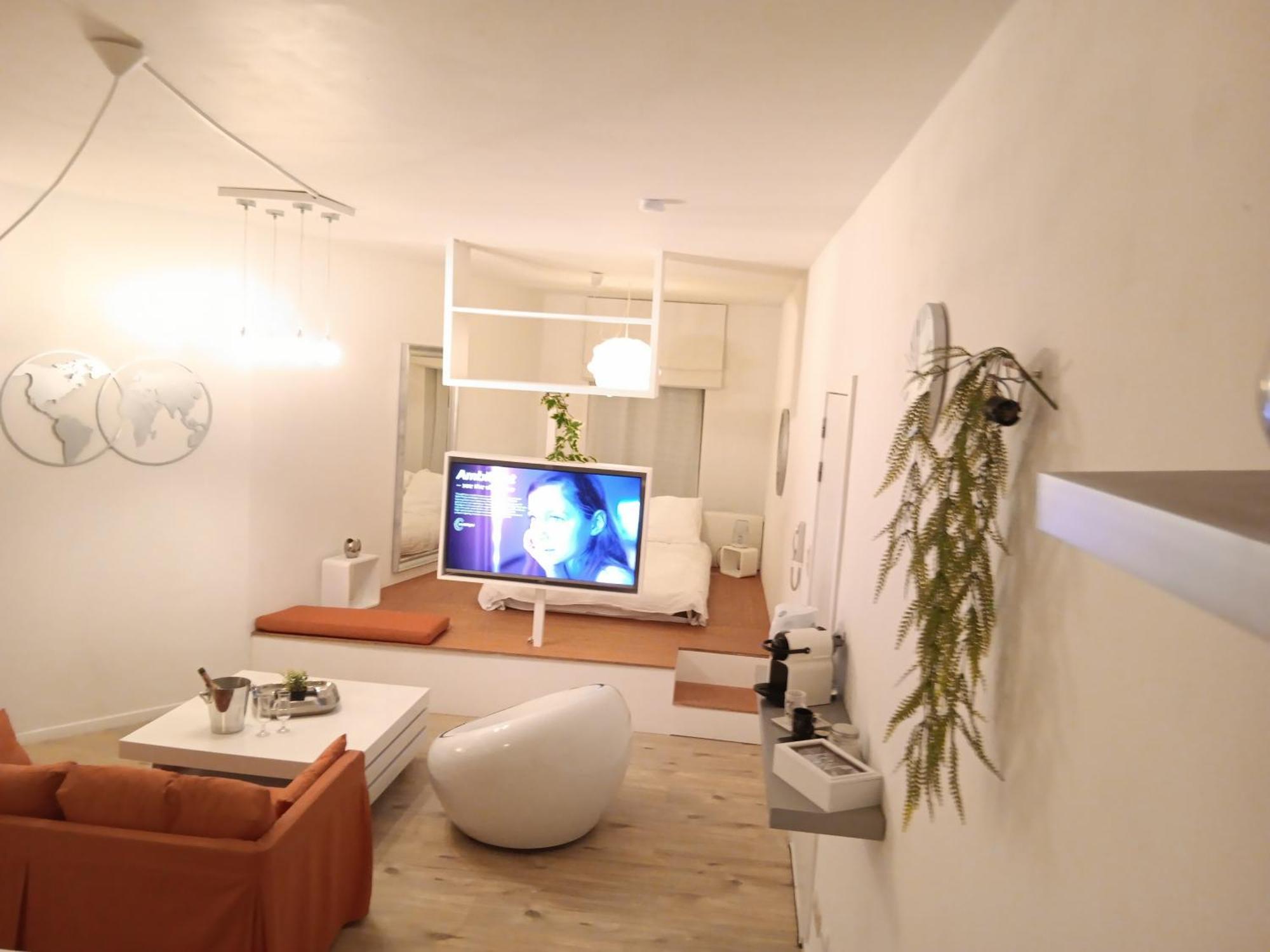 The Luxury White Suite Σαρλρουά Εξωτερικό φωτογραφία
