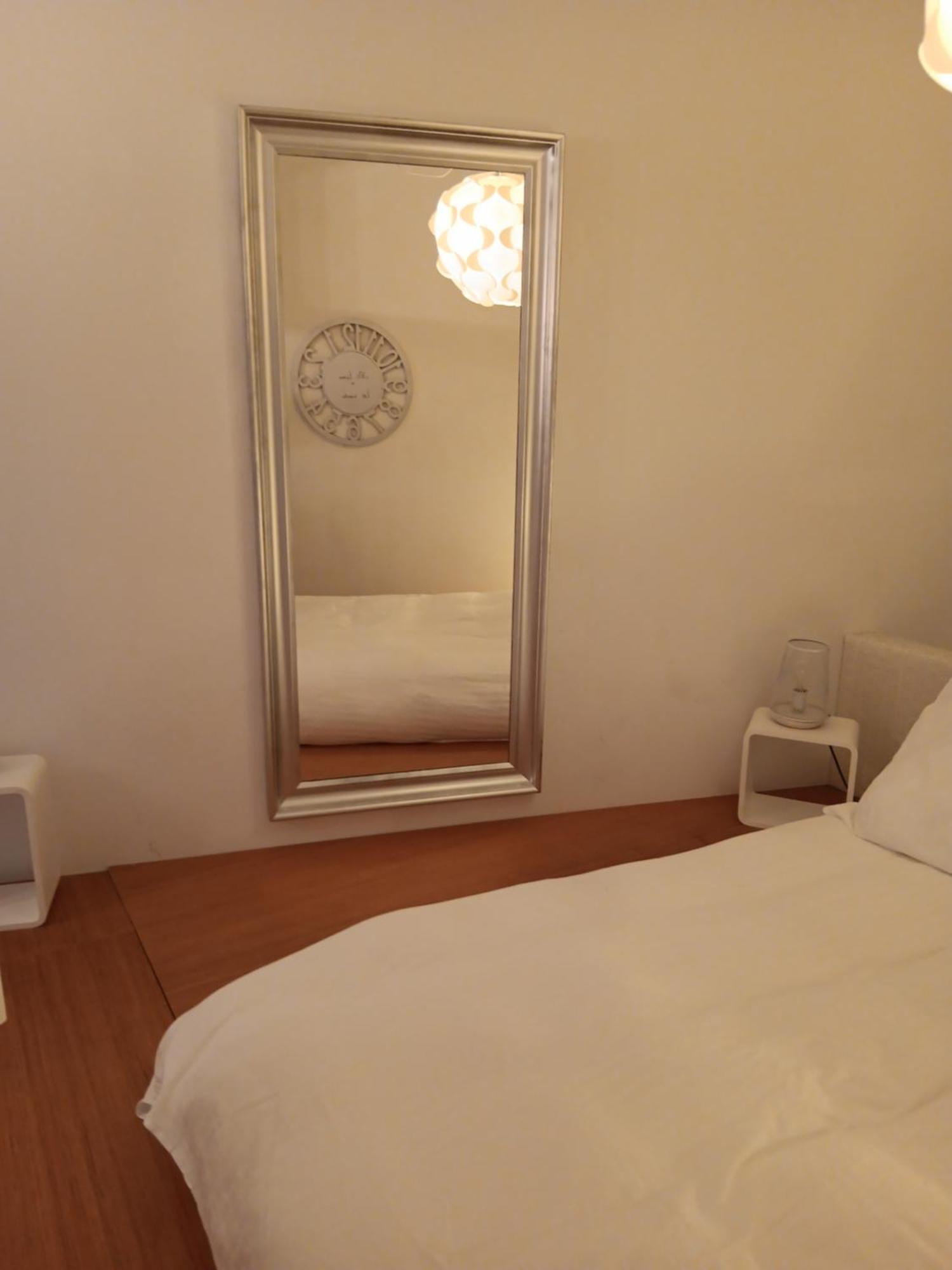The Luxury White Suite Σαρλρουά Εξωτερικό φωτογραφία